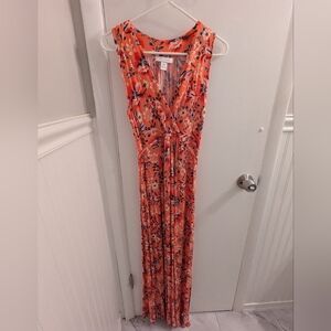 Floral Sleeveless Maxi Dress